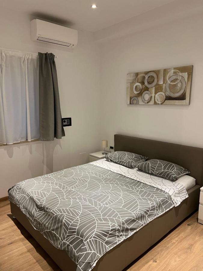 Apartment Igor 5 **** Медулин Экстерьер фото